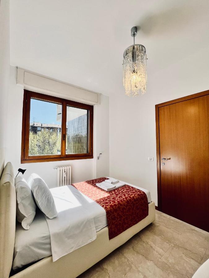 Green Guest House Милан Экстерьер фото
